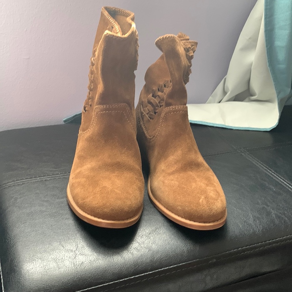 Steve Madden, Cognac Suede, 9.5